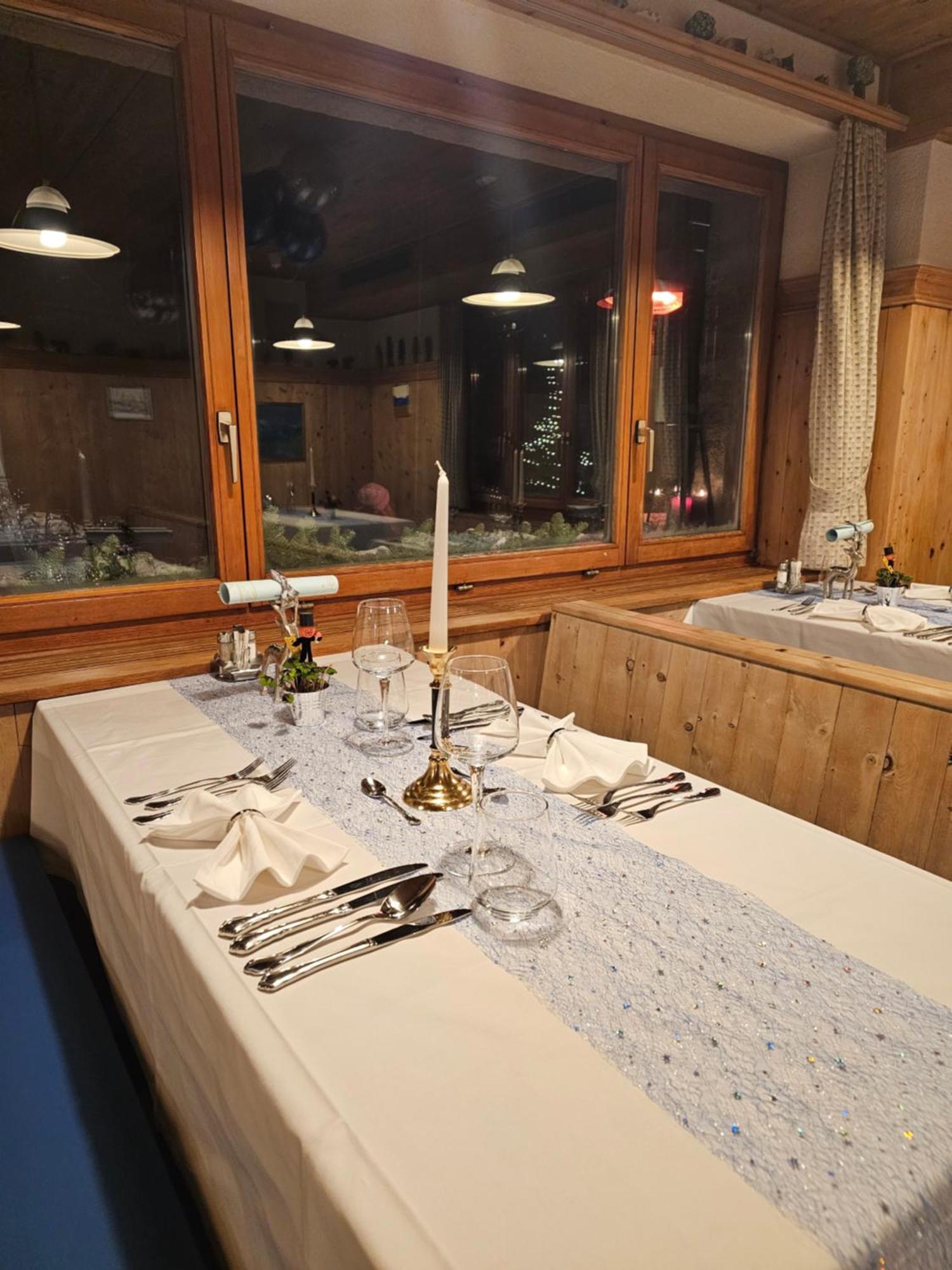 Hotel Ristorante Lagrev Maloja Exterior foto